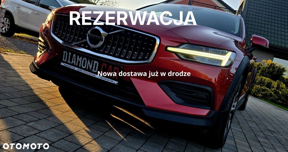 Volvo V60 Cross Country D4 AWD Geartronic Pro - 1