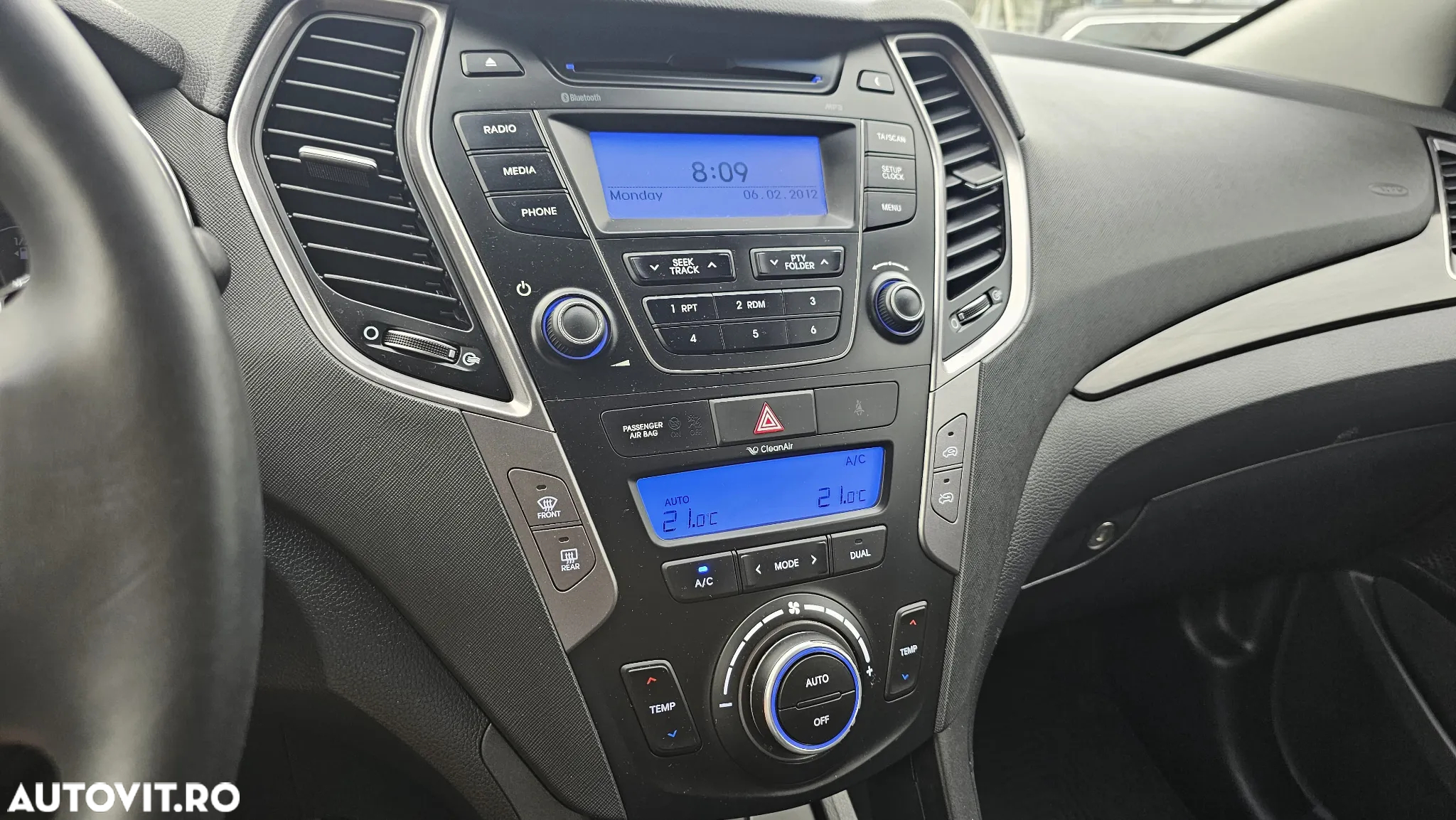 Hyundai Santa Fe 2.0 DSL 4WD Comfort - 11