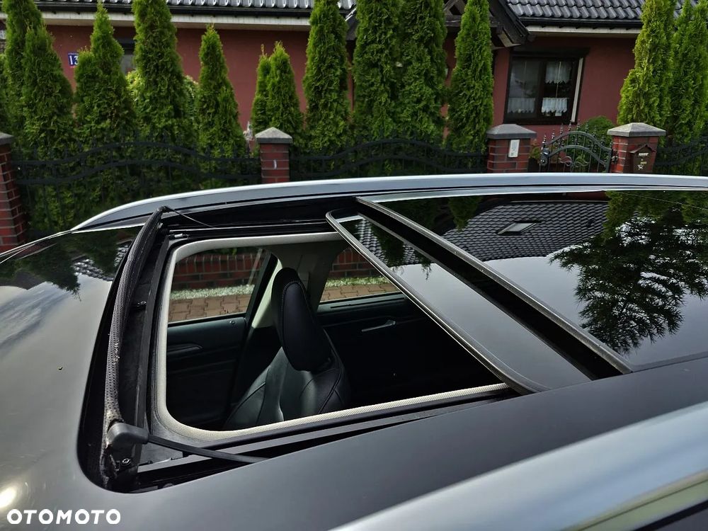 Ford Mondeo 2.0 Hybrid Executive Plus - 25
