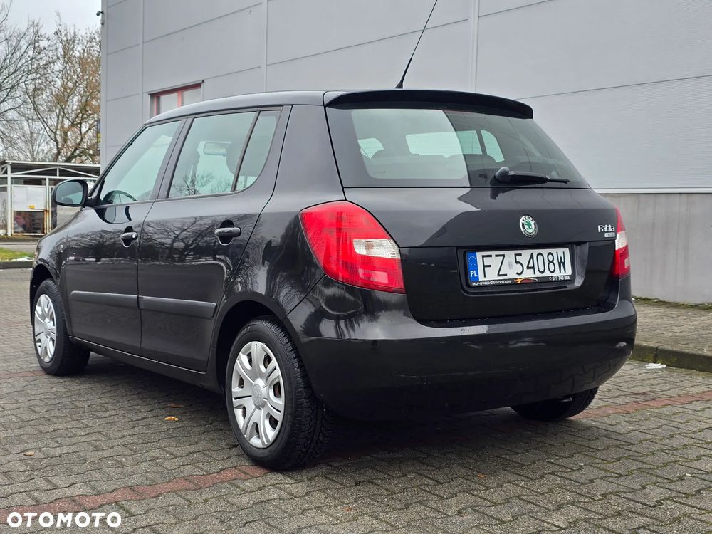 Skoda Fabia 1.2 HTP FAMILY - 5