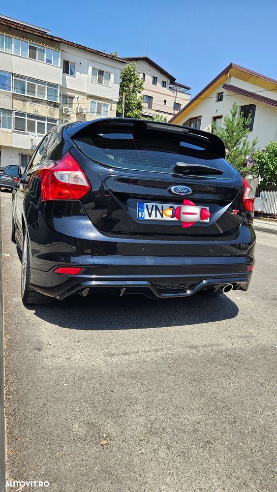 Ford Focus - 4
