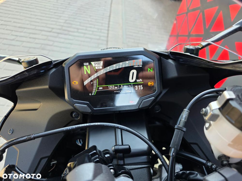 Kawasaki ZX - 18
