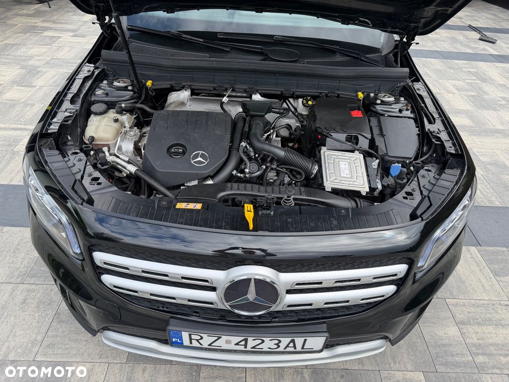 Mercedes-Benz GLB 200 7G-DCT - 29