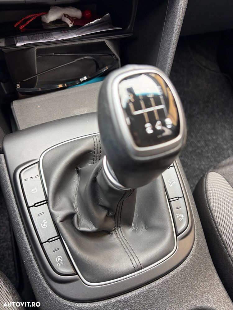 Hyundai KONA 1.0 T-GDI 2WD Highway - 12