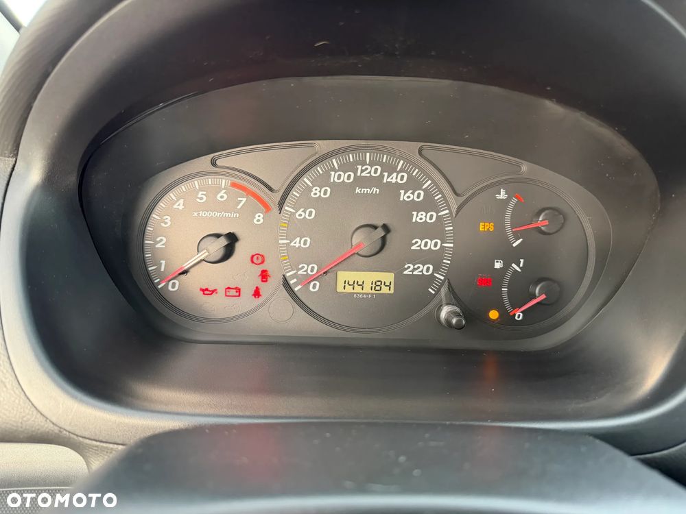 Honda Civic 1.6i LS - 13