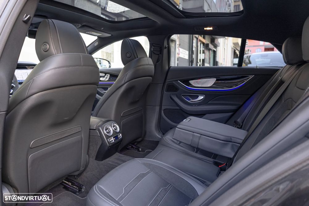 Mercedes-Benz AMG GT 53 4Matic+ 4D Speedshift TCT 9G — fotografia 44