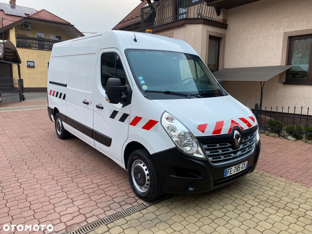 Renault Master L2 H2 warsztat mobilny zasilanie 230V - 1