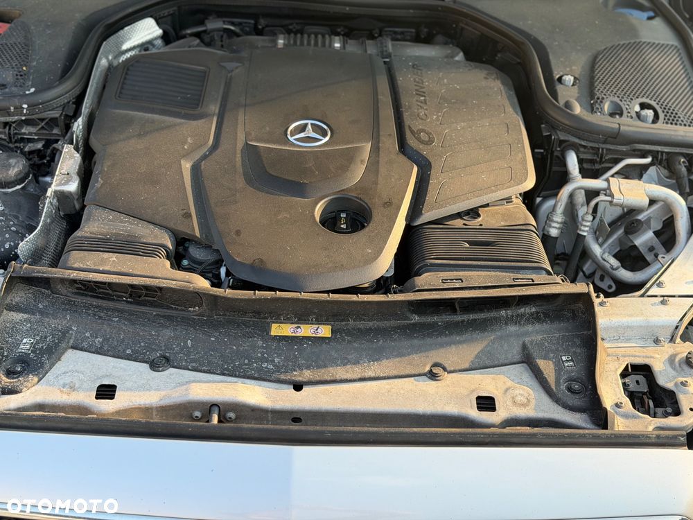 Mercedes-Benz Klasa E 400 d 4-Matic 9G-TRONIC - 9