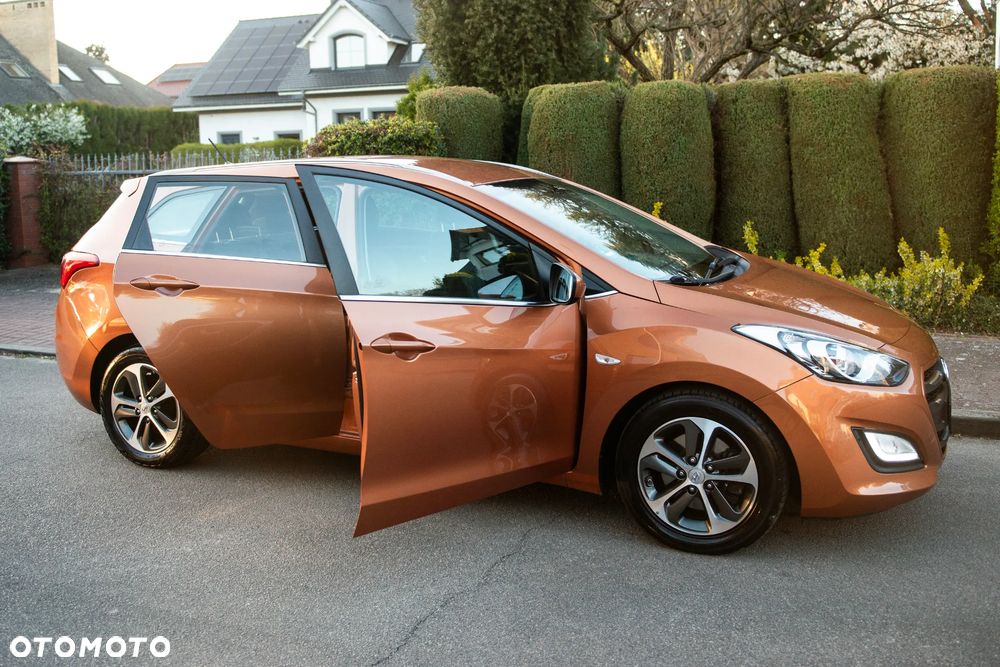Hyundai i30 1.6 GDI Premium - 15