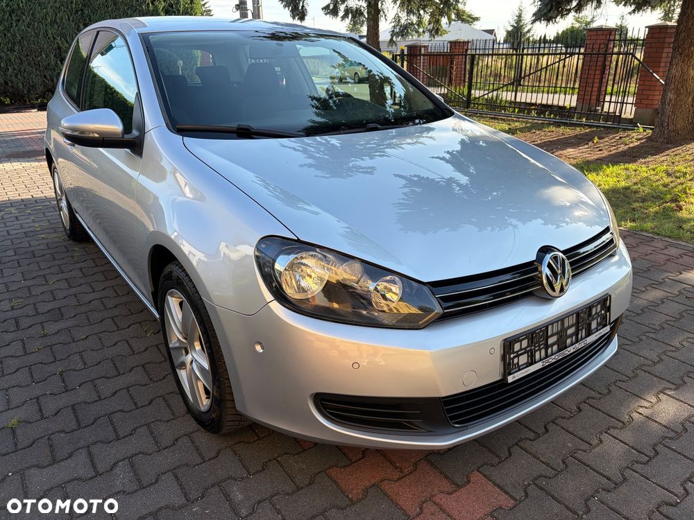 Volkswagen Golf 2010 photo 3