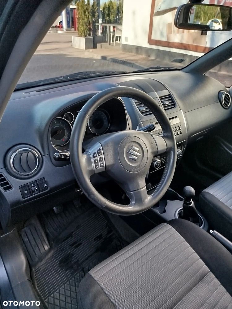 Suzuki SX4 1.6 Comfort - 7