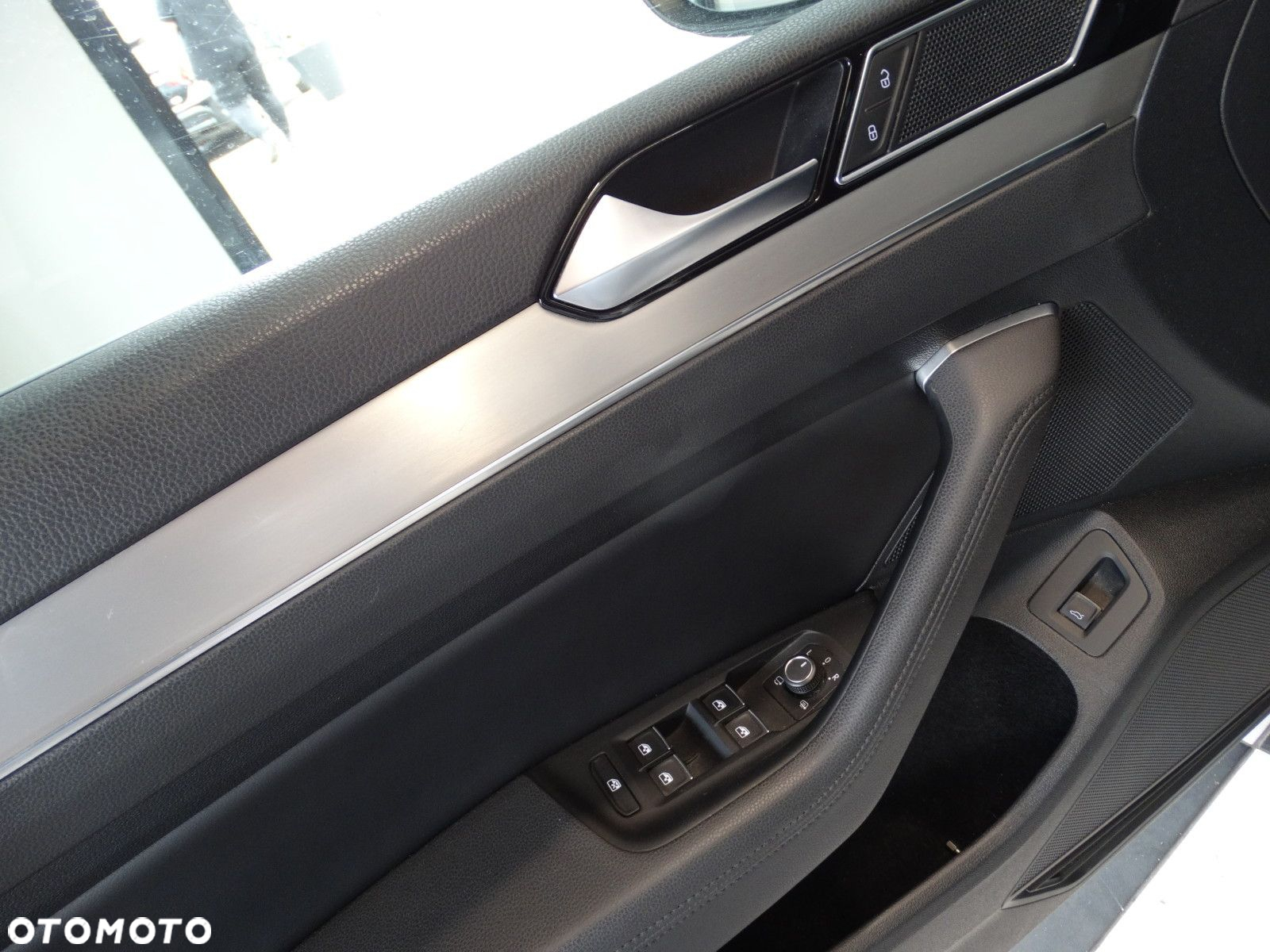 Volkswagen Passat - 22