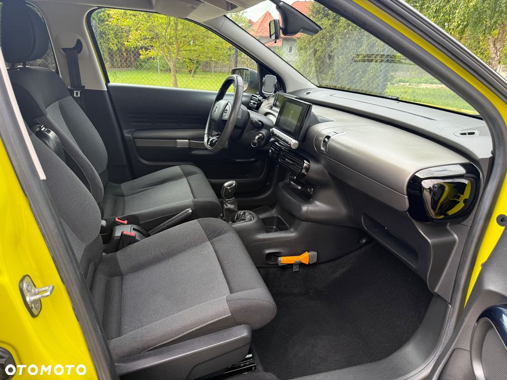 Citroën C4 Cactus BlueHDi 100 Stop&Start Live - 23