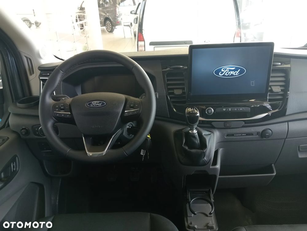 Ford Transit - 12
