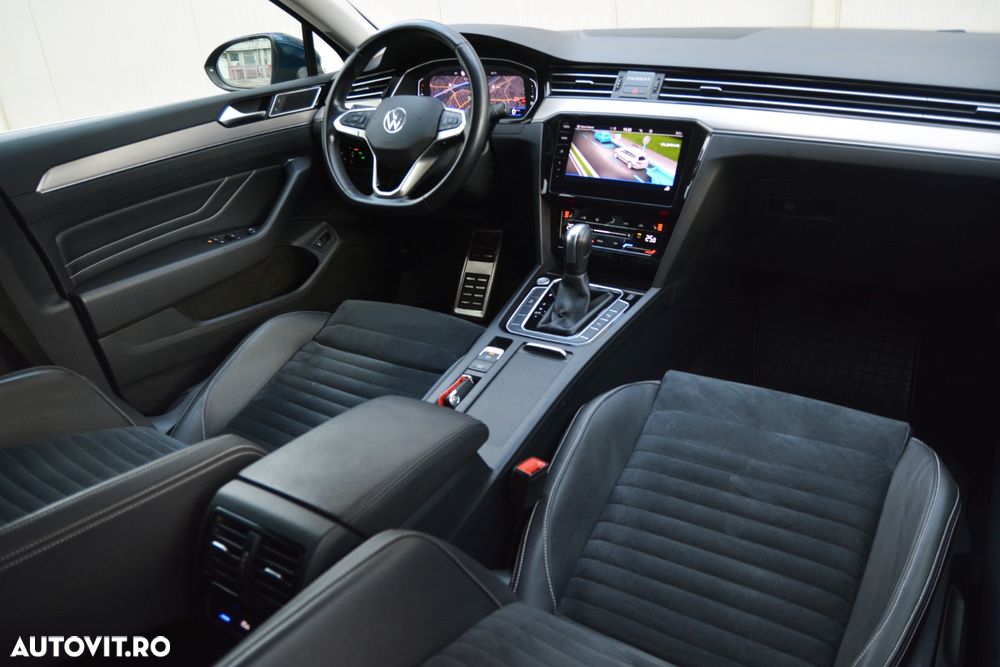 Volkswagen Passat Alltrack - 18