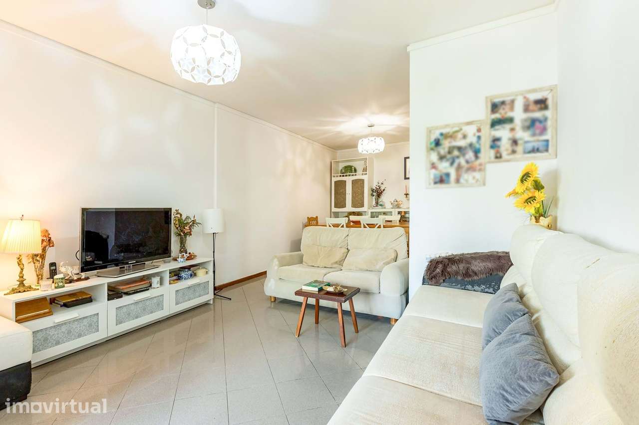 T3 c/ 120 m², Marquise e Arrecadação / Santo António dos Cavaleiros - Grande imagem: 5/24