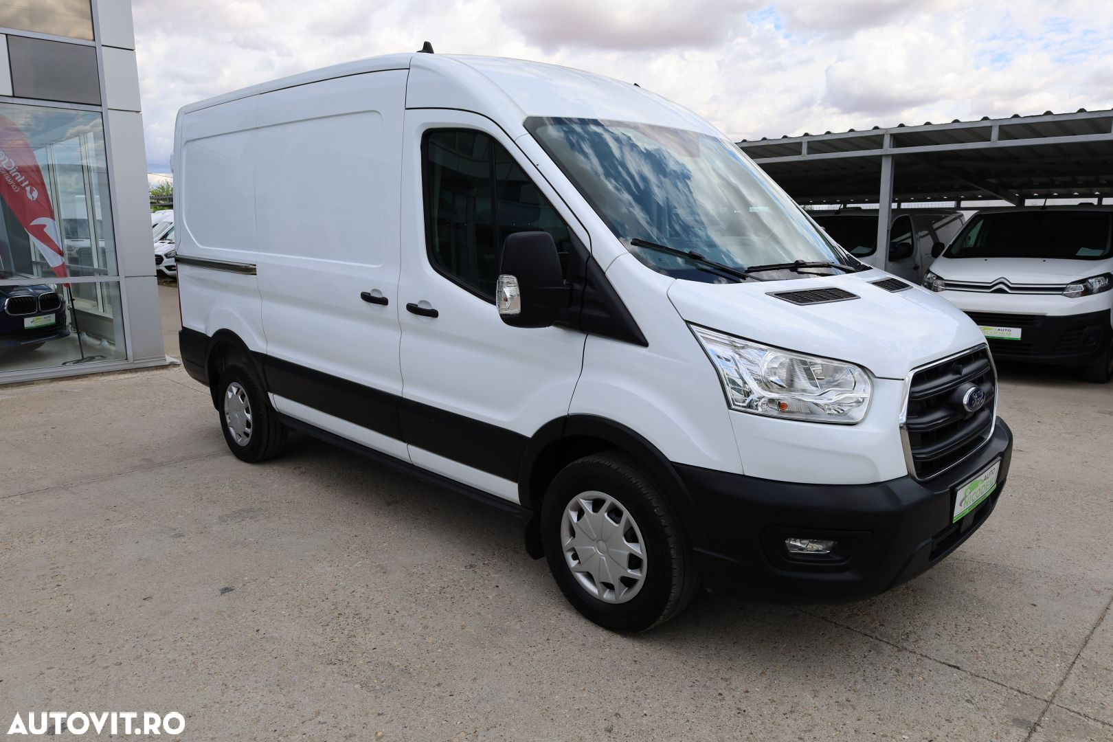 Ford Transit - 10