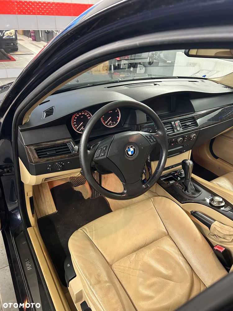 BMW Seria 5 - 21