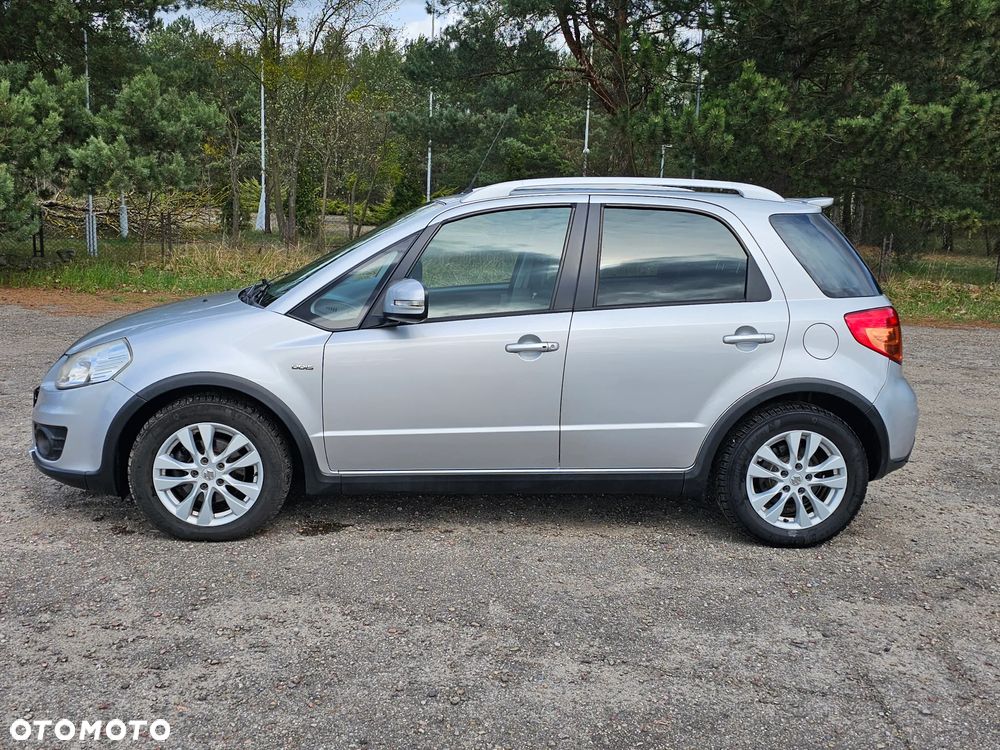 Suzuki SX4 2.0 DDiS 4x2 Comfort - 2