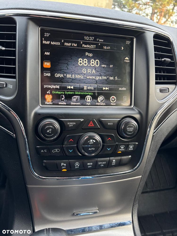 Jeep Grand Cherokee - 13
