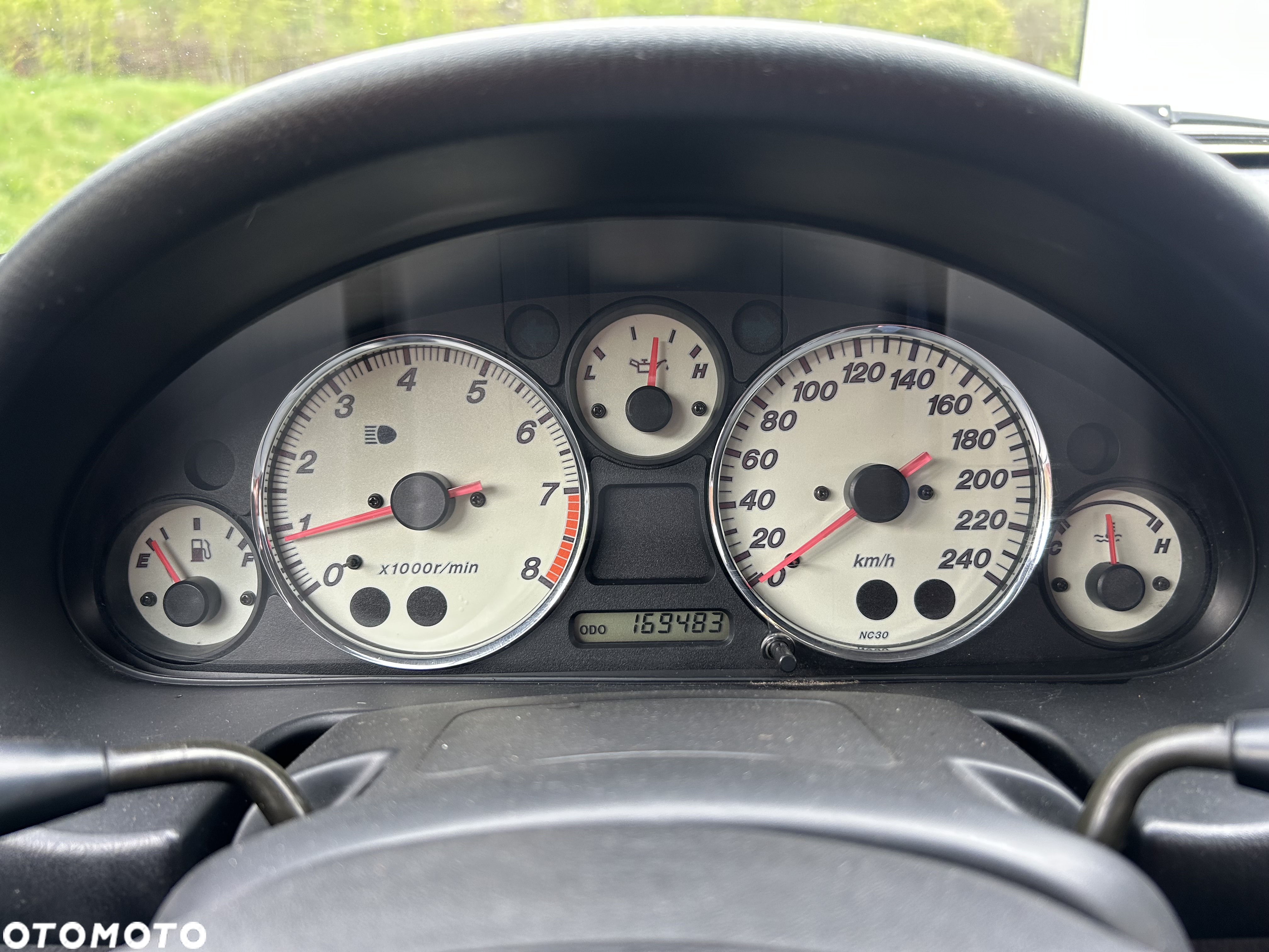 Mazda MX-5 1.8 16V - 16