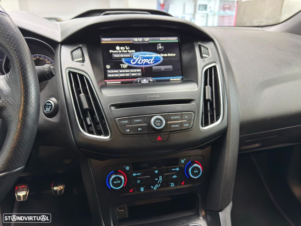 Ford Focus 2.3 EcoBoost RS Pack Performance - 37