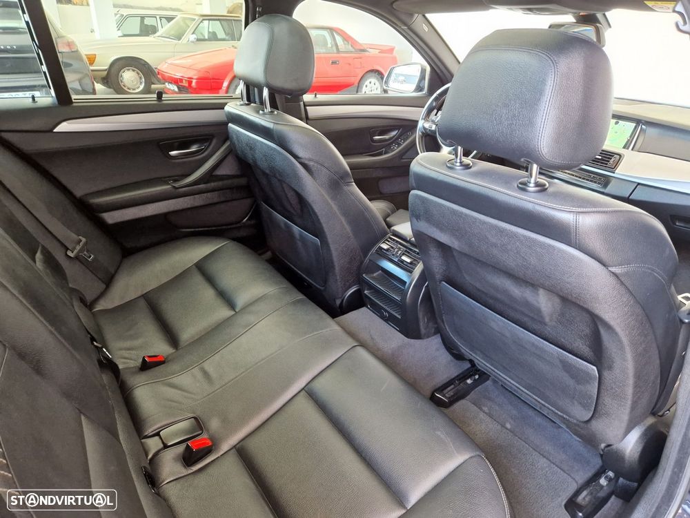 BMW 520 d Pack M Auto - 11