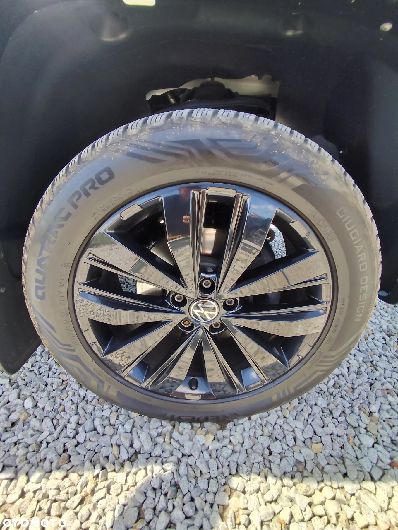 Volkswagen Amarok 3.0 TDI 4MOTION Autm Aventura - 24
