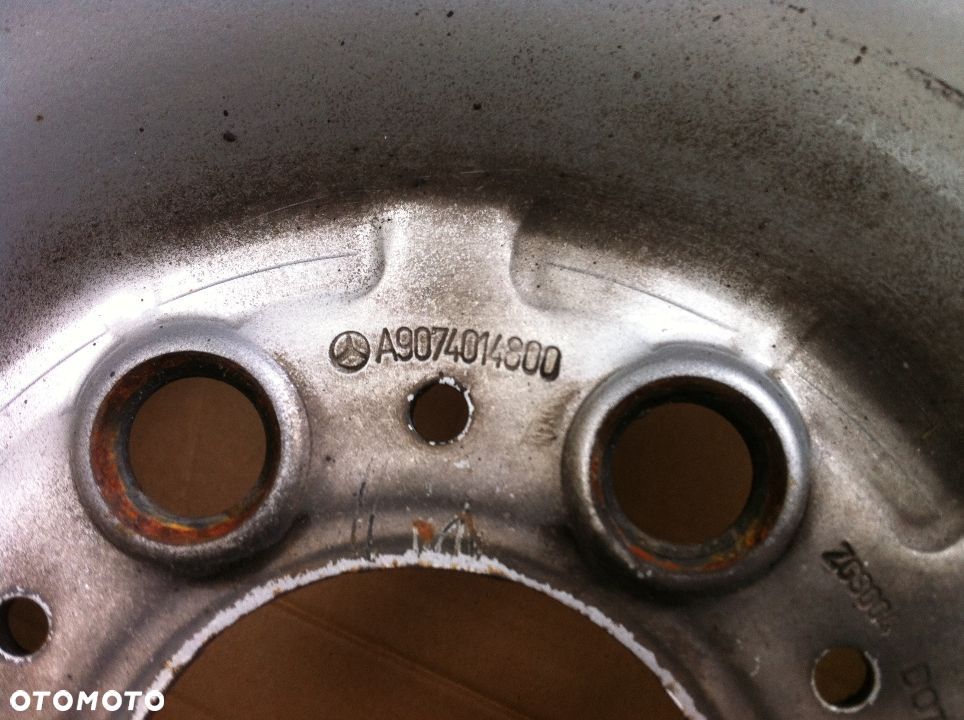 MERCEDES SPRINTER 907 FELGA - 2