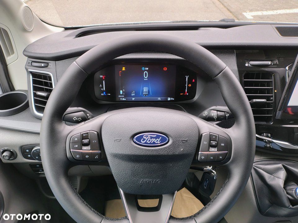 Ford Nowy Transit - 14