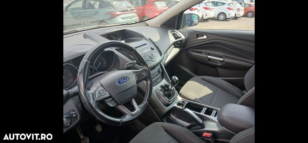 Ford Kuga 2.0 TDCi 4WD Trend - 6