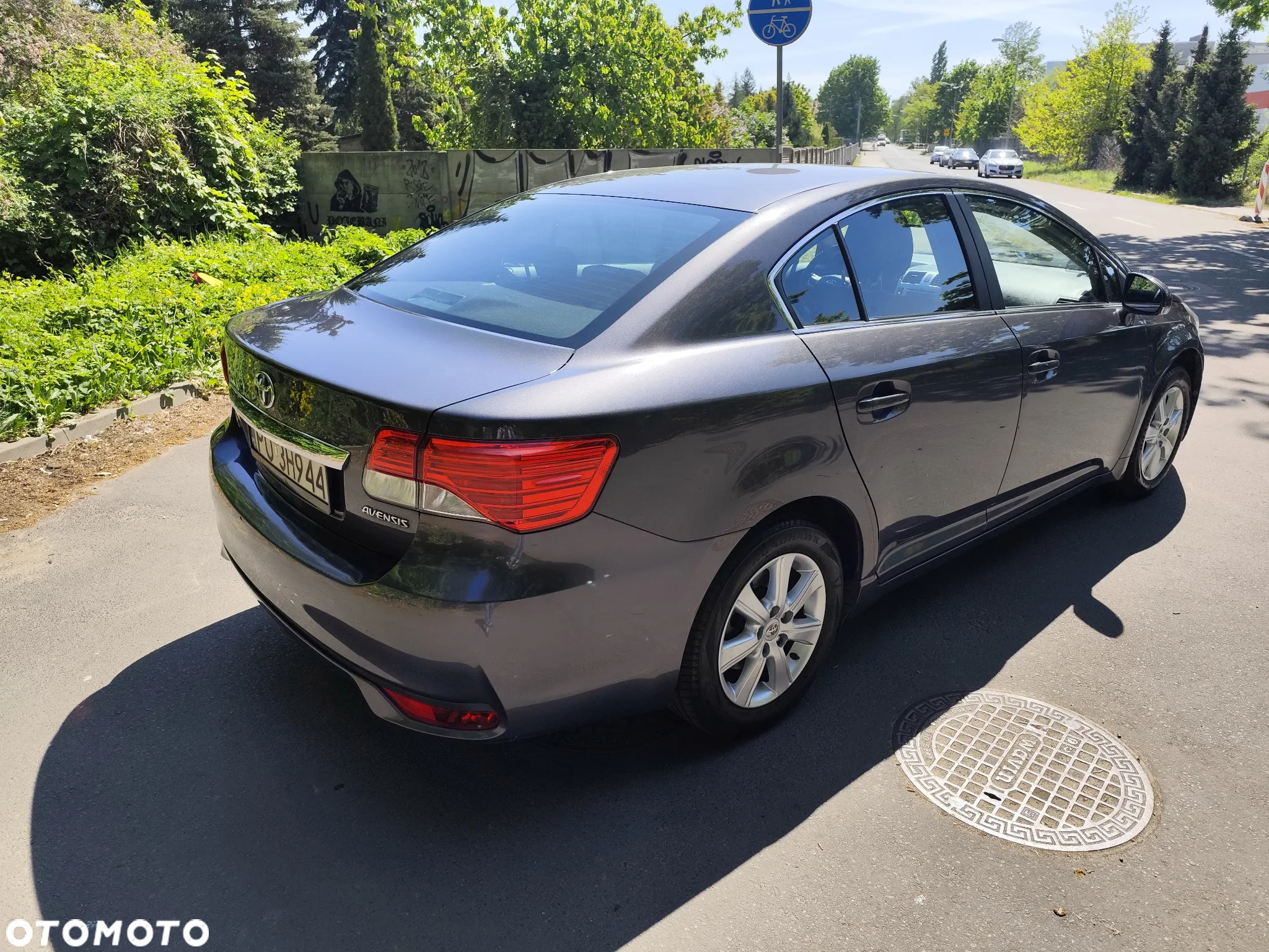 Toyota Avensis 2.0 Premium - 4