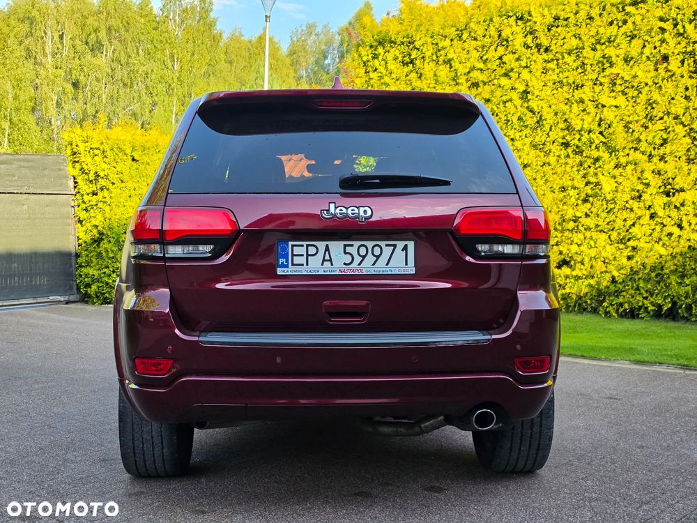 Jeep Grand Cherokee - 14