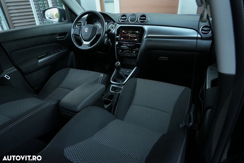 Suzuki Vitara 1.0 Boosterjet Comfort - 11