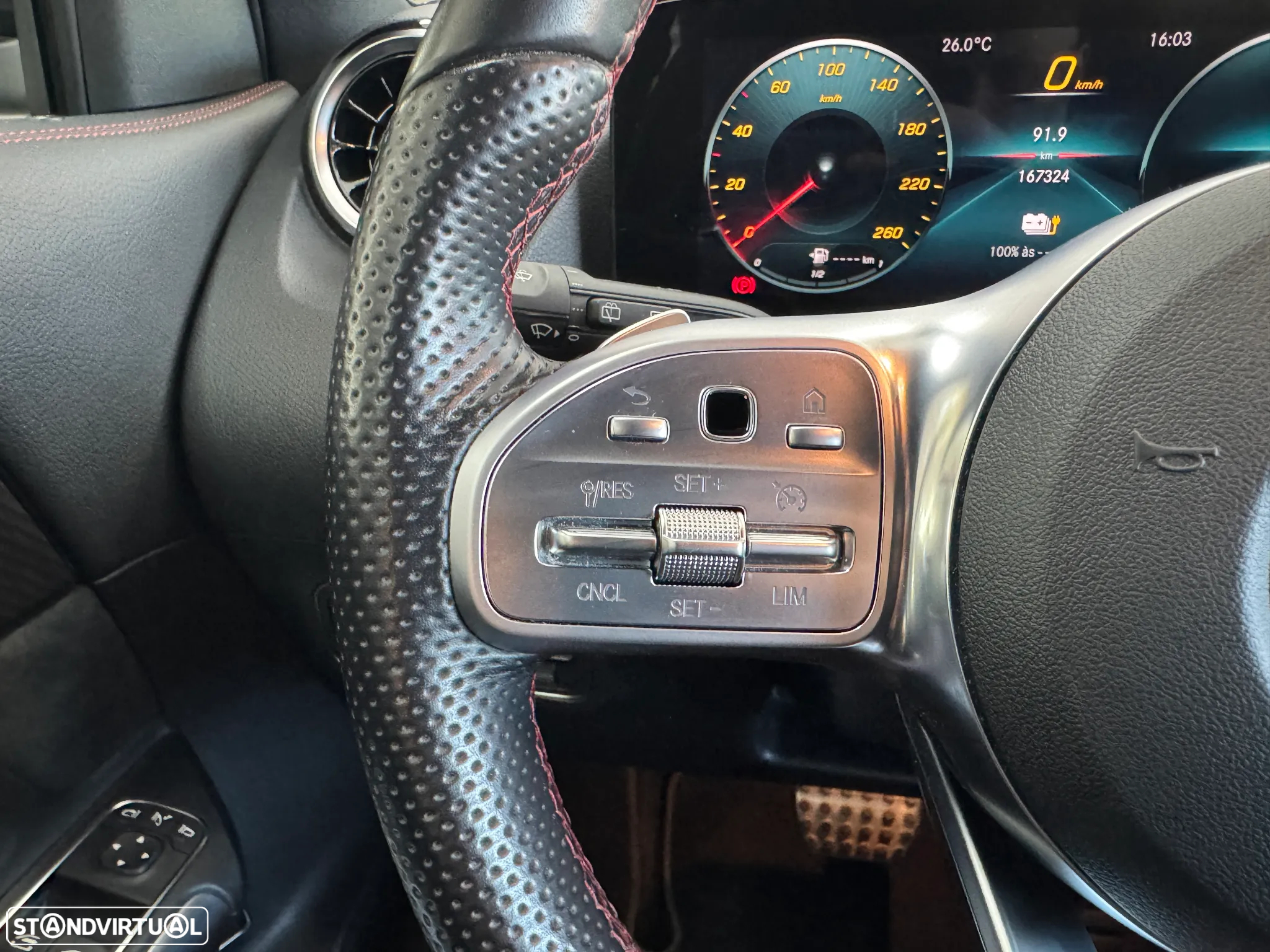 Mercedes-Benz GLA 250 e AMG Line - 10