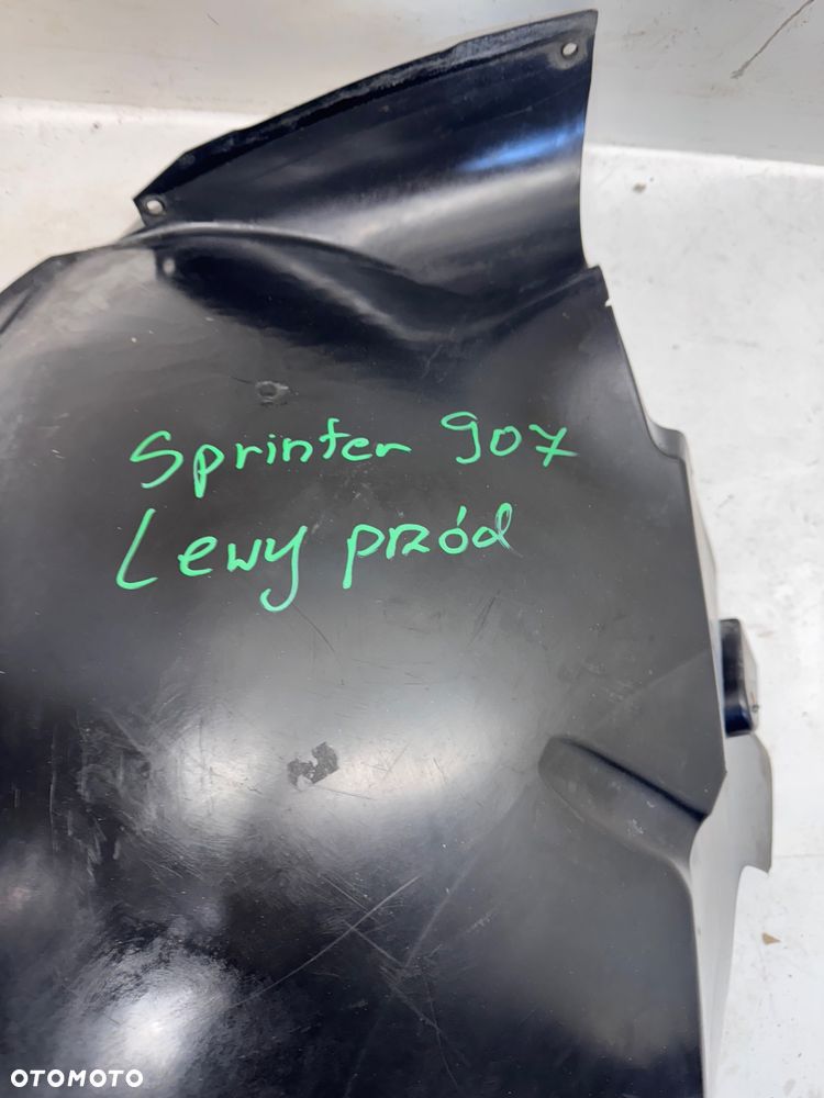 LEWE PRZEDNIE NADKOLE MERCEDES SPRIMTER W907 - 2