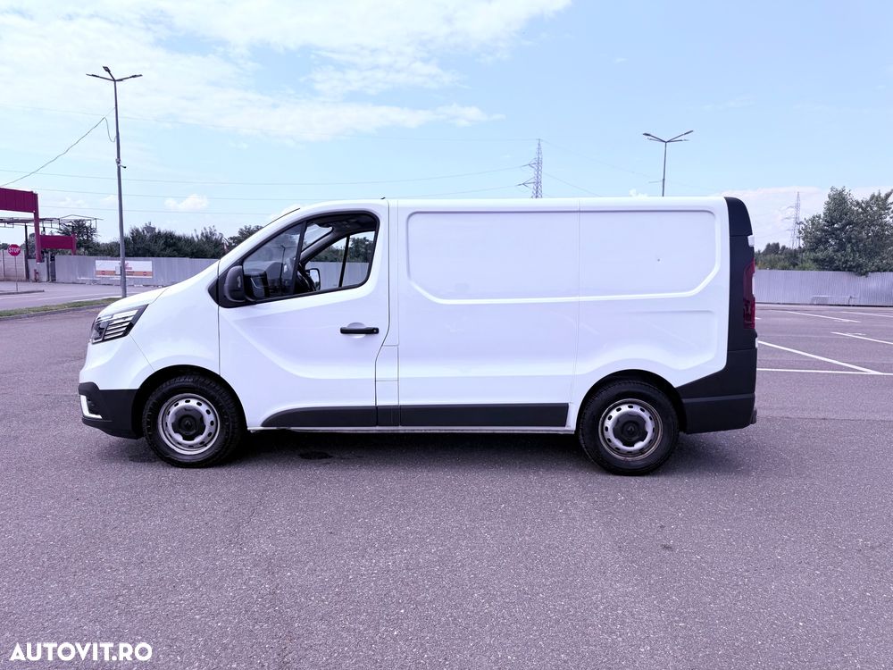 Renault Trafic 2.0 Blue dCi 130 Furgon Cabina Dubla L2H1 - 13