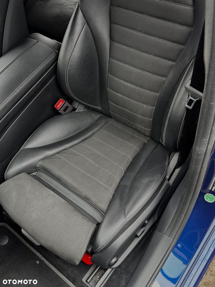 Mercedes-Benz Klasa C 300 de 9G-TRONIC AMG Line - 14