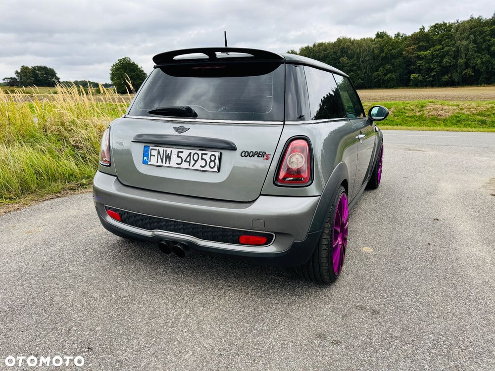 MINI Cooper S - 6