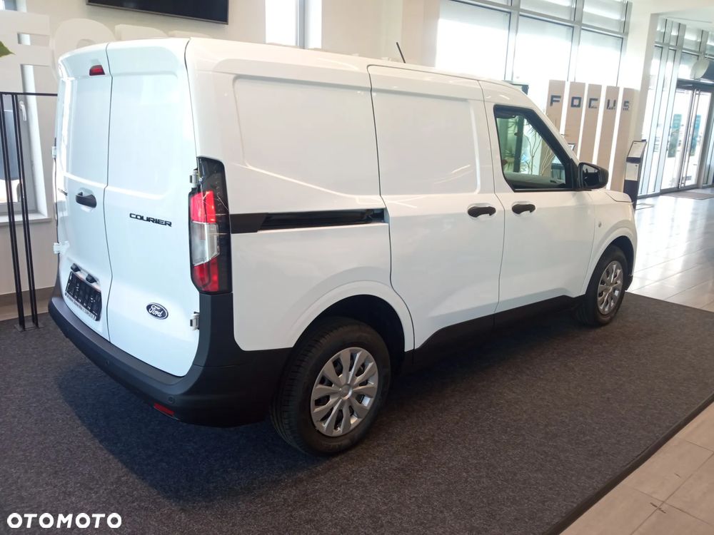 Ford Transit - 4