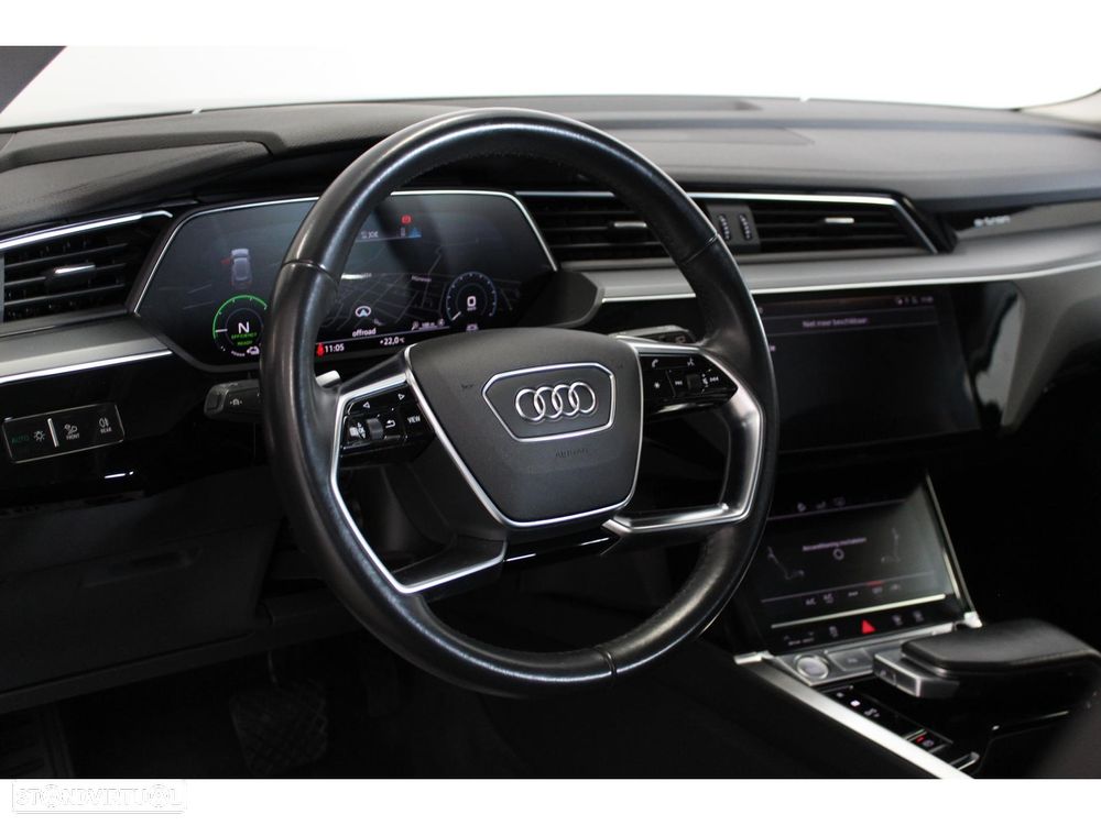 Audi e-tron 50 quattro - 7