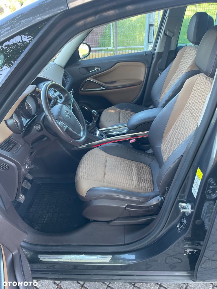 Opel Zafira - 4