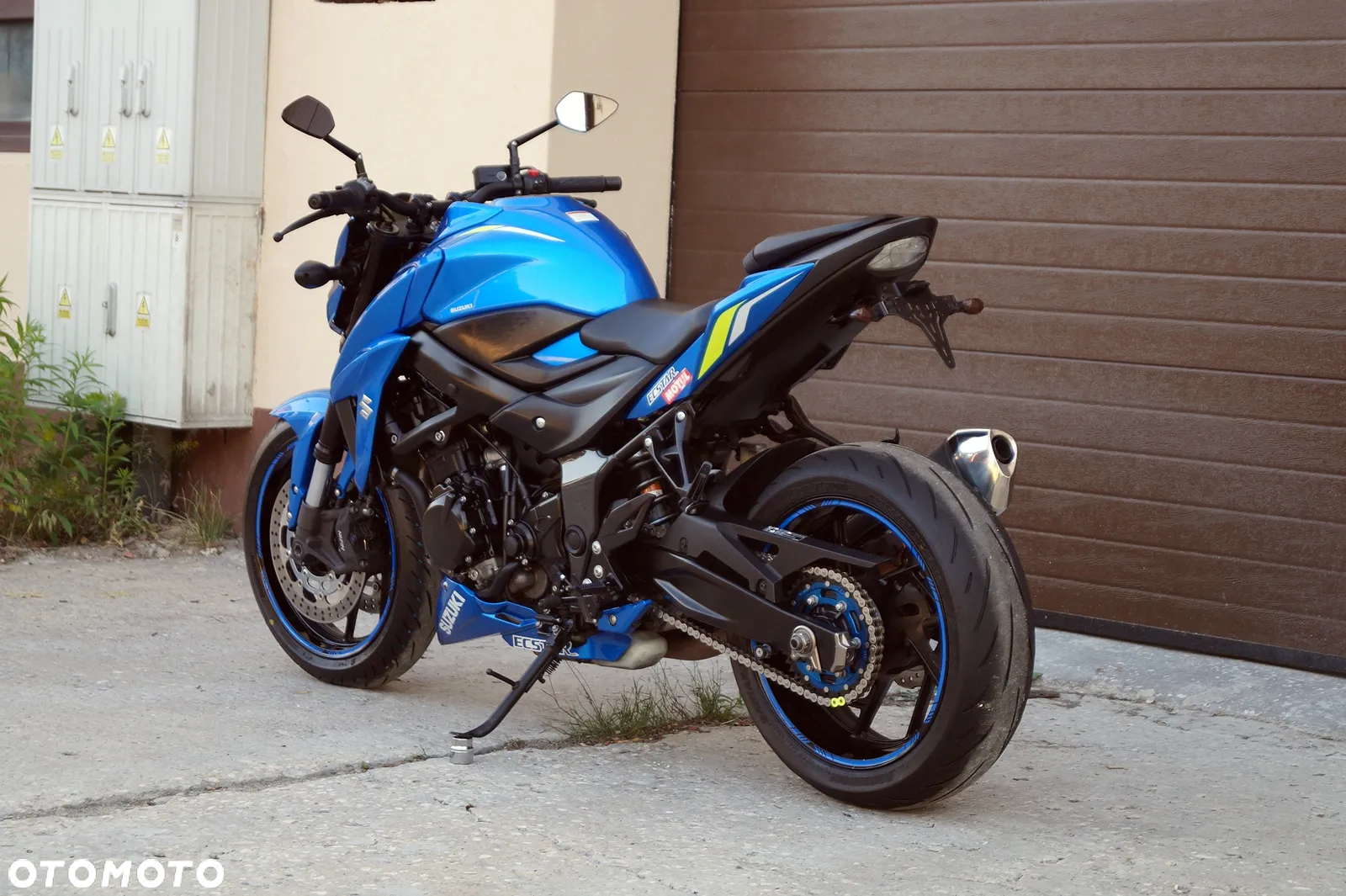 Suzuki GSX - 8