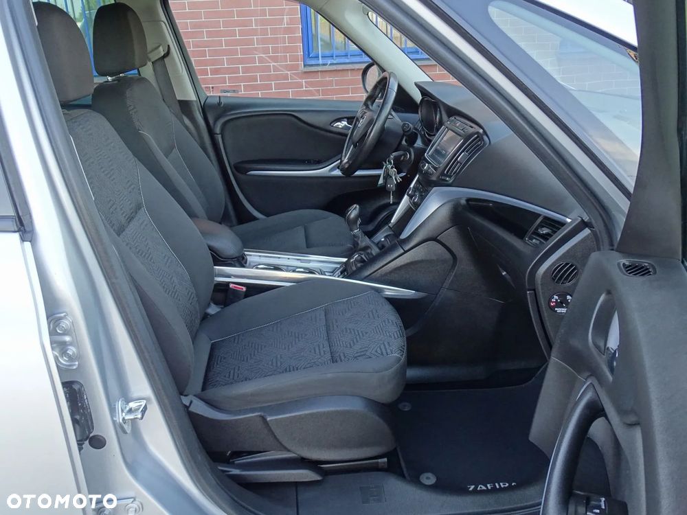 Opel Zafira 1.4 T Elite - 8