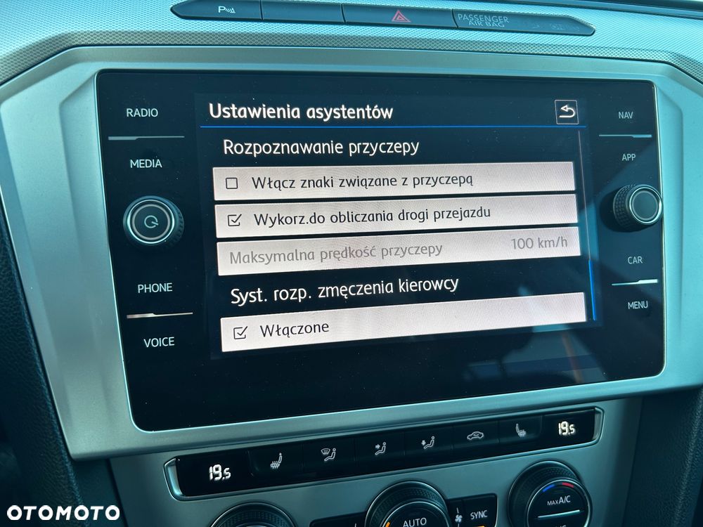 Volkswagen Passat Variant 1.5 TSI OPF DSG Business - 27