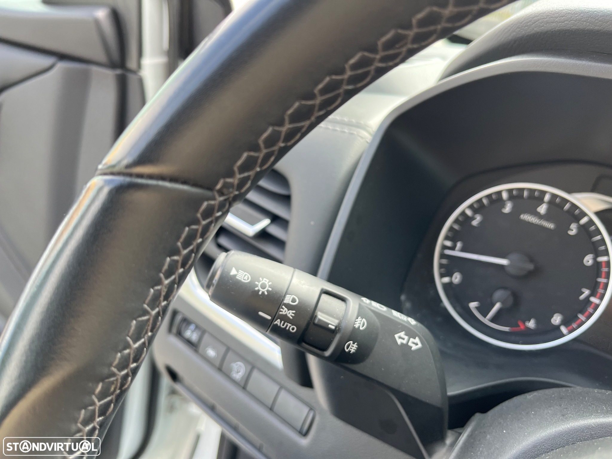 Nissan Qashqai 1.3 DIG-T N-Connecta LED - 29