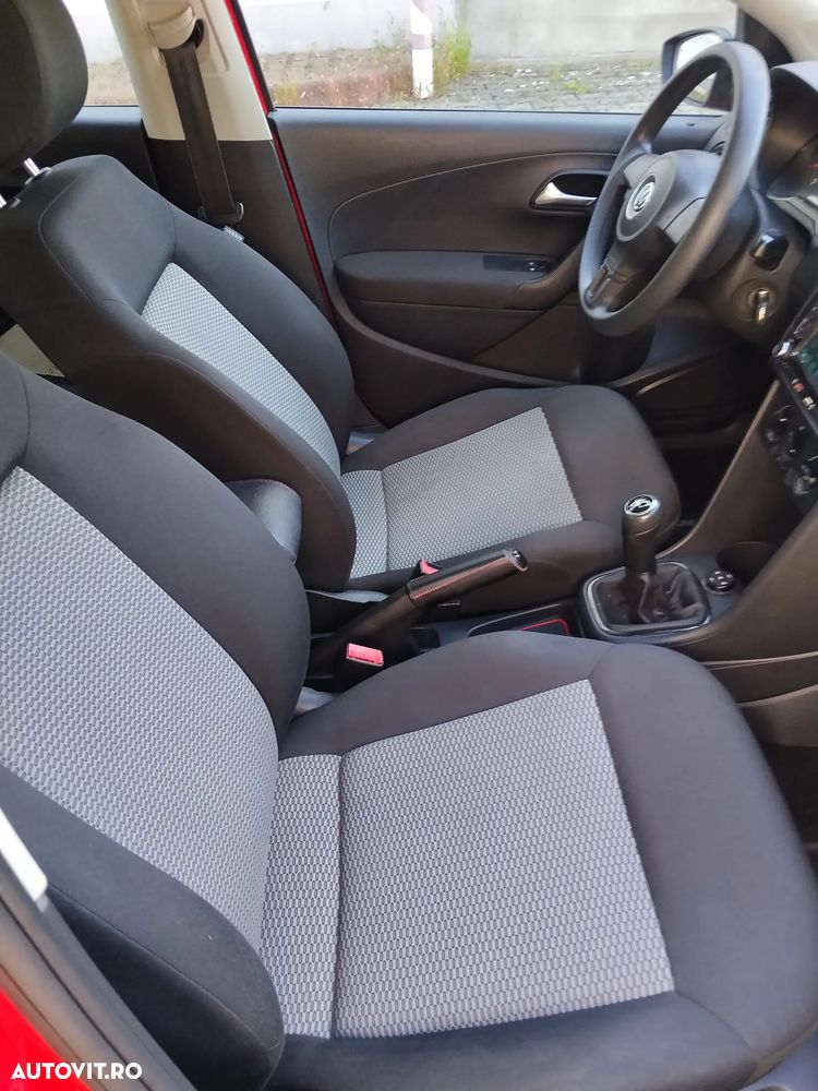 Volkswagen Polo - 13