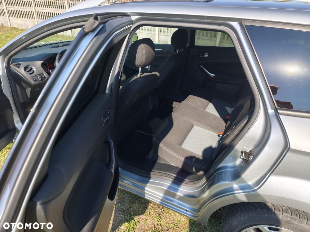 Ford Mondeo 1.6 Ti-VCT Trend - 19