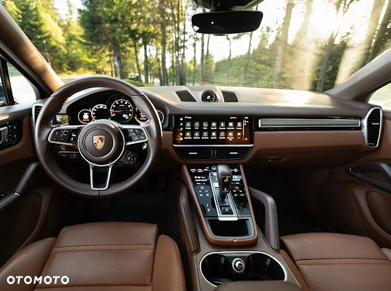 Porsche Cayenne Platinum Edition - 14