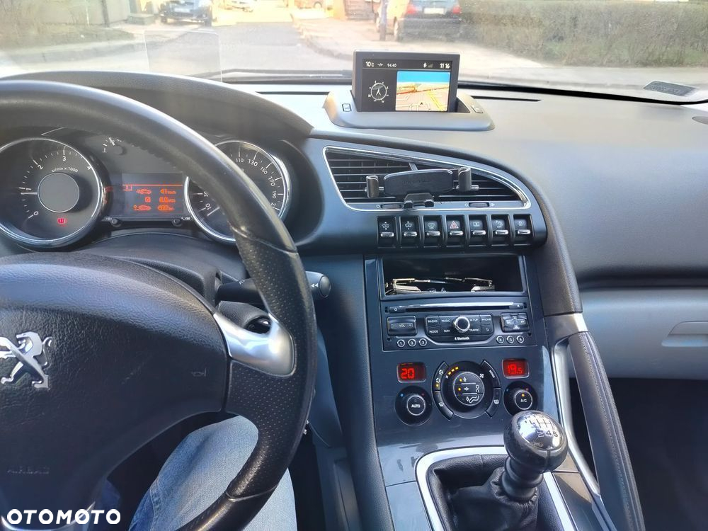 Peugeot 3008 1.6 HDi Style - 6